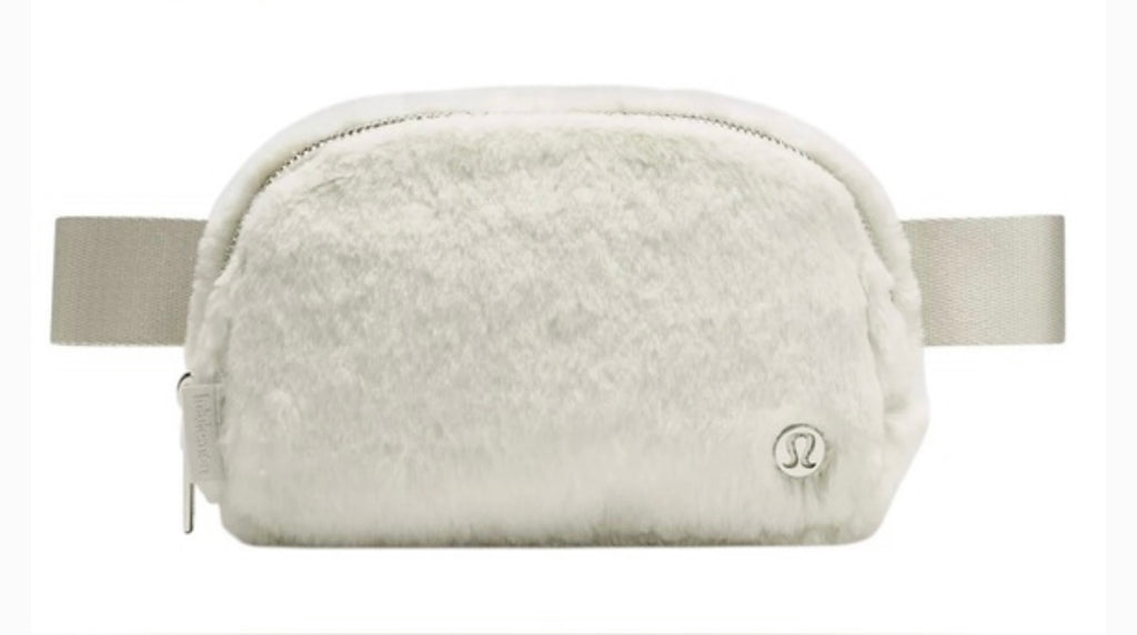 Lululemon everywhere belt bag 1L Plush Fleece
