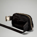 Lululemon Everywhere Fleece Belt Bag