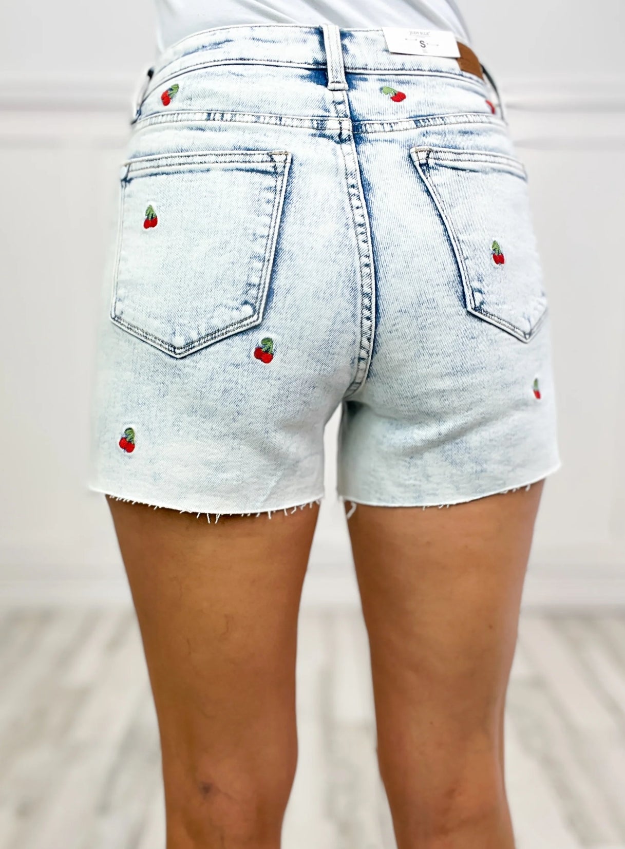 Judy Blue High Waisted Cherry Embroidery Acid Wash Jean Short