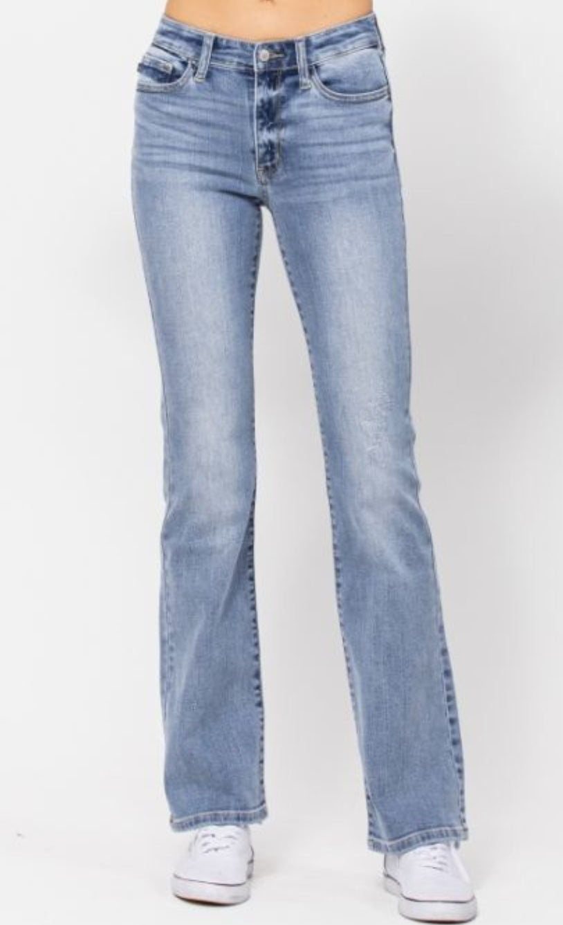 JUDY BLUE MID-RISE NON DISTRESSED BOOTCUT