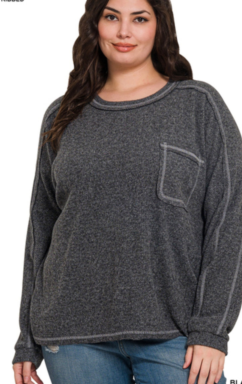 BLACK HACCI ROUND NECK LIGHT SWEATER